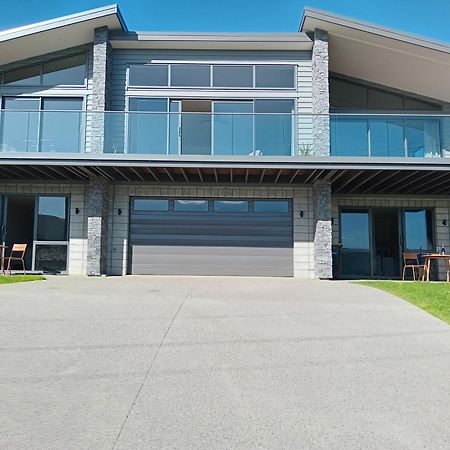 The Views Hotel Dunedin Exterior photo